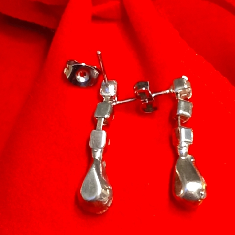 Vintage Drop Zirconia Earrings - Picture 2 of 3